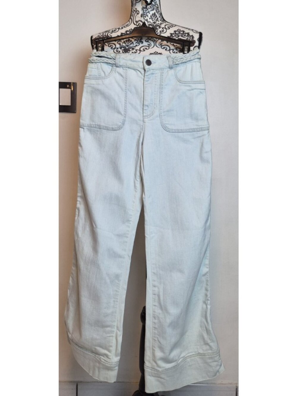 Alice + Olivia Womens Jeans Size 25 Wide Leg Crop Braided Waist Light Wash